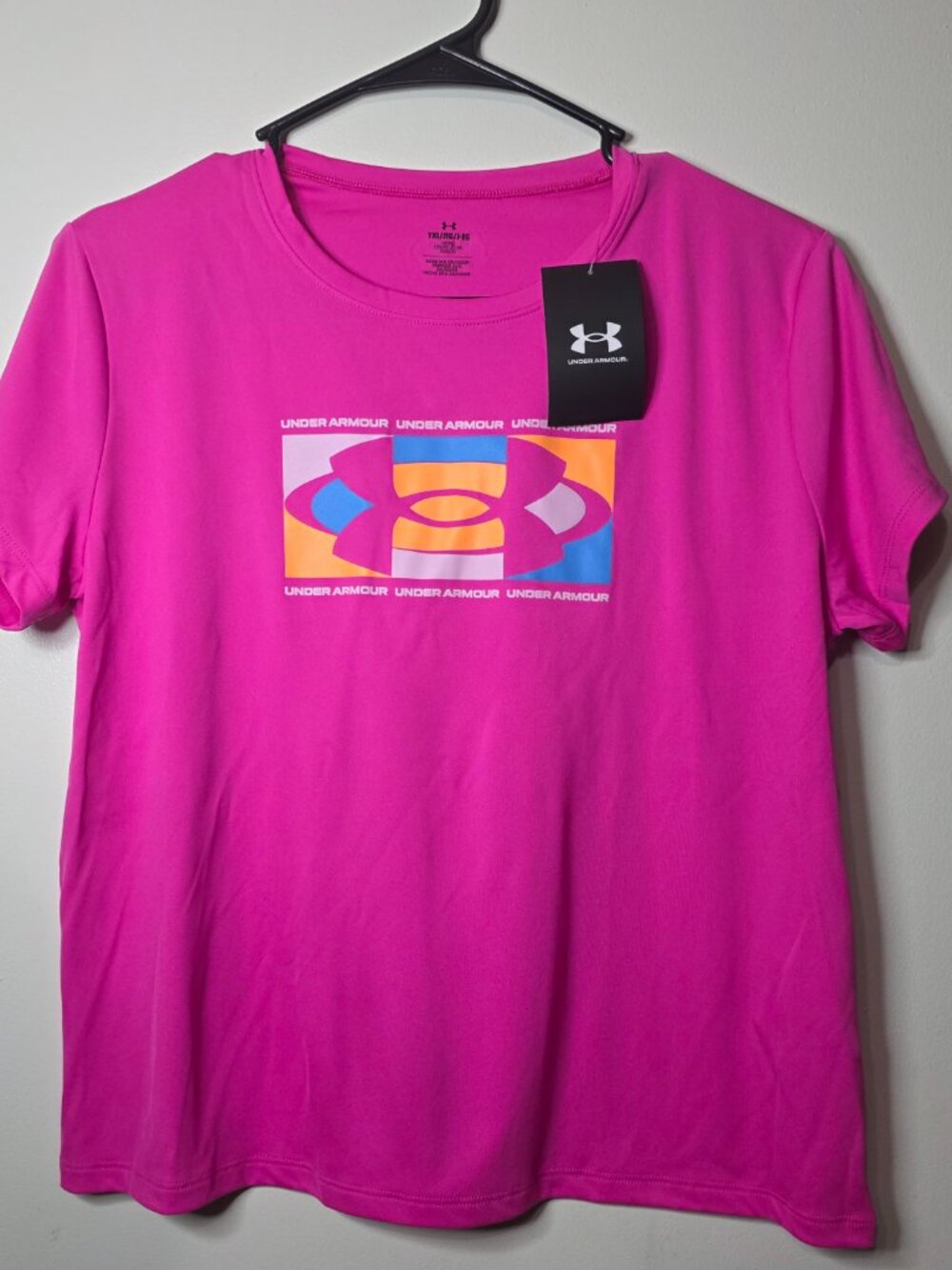 NWT Under Armour Pink Youth SZ XL Girls Athleisure Moisture Wicking T-shirt